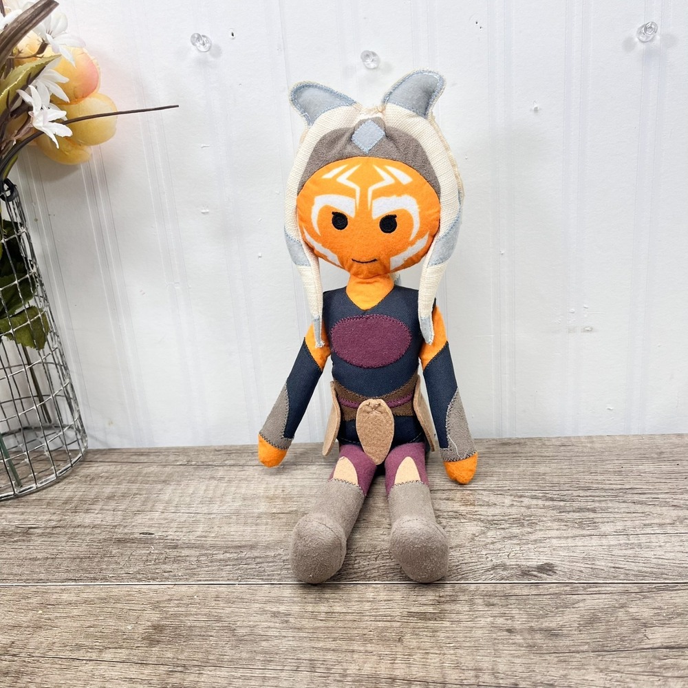 Star Wars Galaxy's Edge - AHSOKA TANO - Plush Toydarian Toymaker